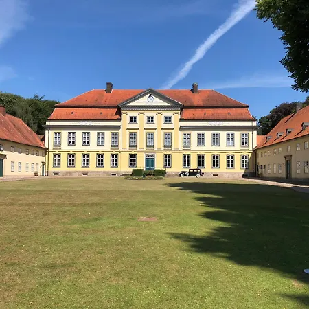 Guest house Julia-suite Emkendorf 3*